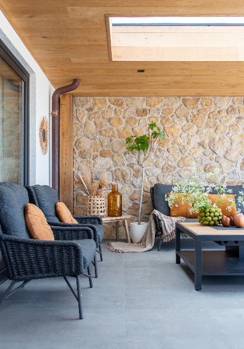 PEACE AND SPACE IN THE COUNTRY